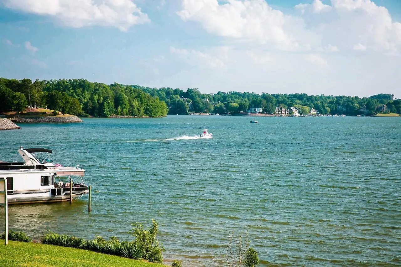 Lakefront Property Studio With Private Porch #39 At Long Cove Resort Charlotte 0*,  Amerikai Egyesült Államok