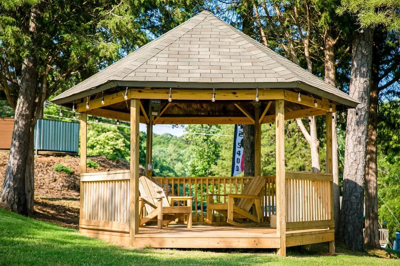 Lakefront Property Studio With Private Porch #39 At Long Cove Resort Charlotte